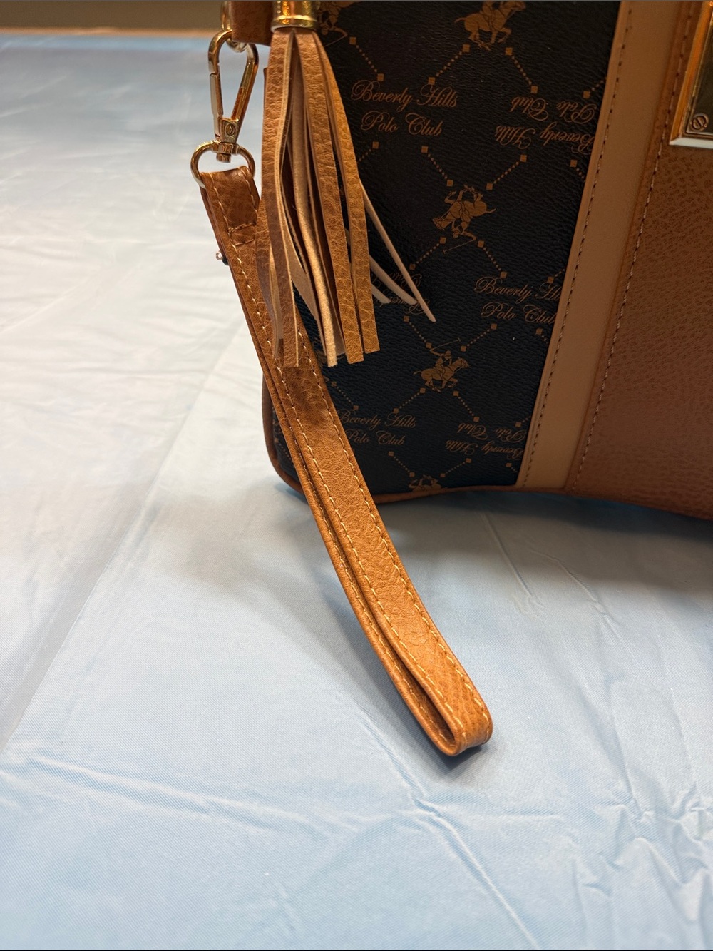 Beverly Hills Polo Club Brown & Tan Logo Wristlet Clutch - Picture 3 of 7